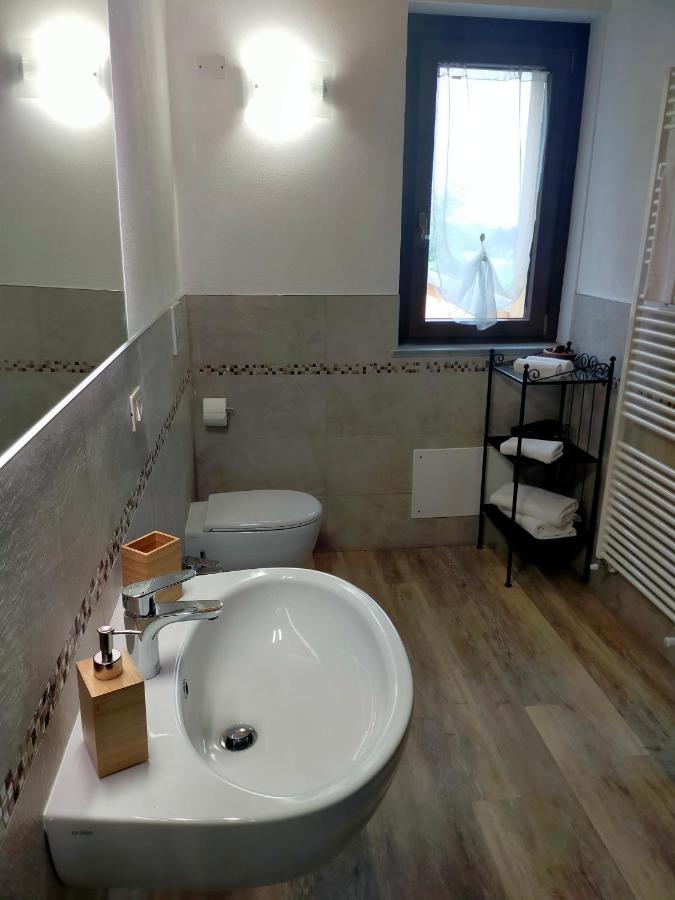 Гостьовий будинок Cascina Ghitin Relais Асті Екстер'єр фото