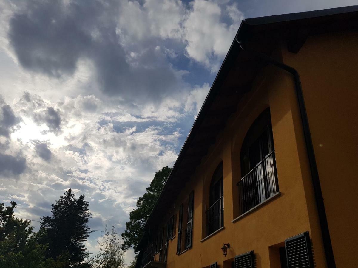 Гостьовий будинок Cascina Ghitin Relais Асті Екстер'єр фото