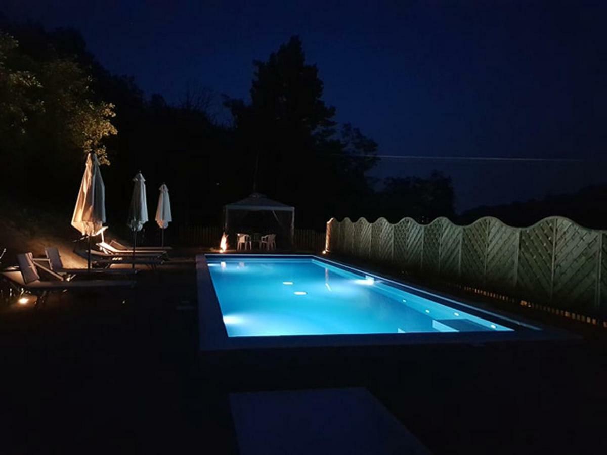Гостьовий будинок Cascina Ghitin Relais Асті Екстер'єр фото